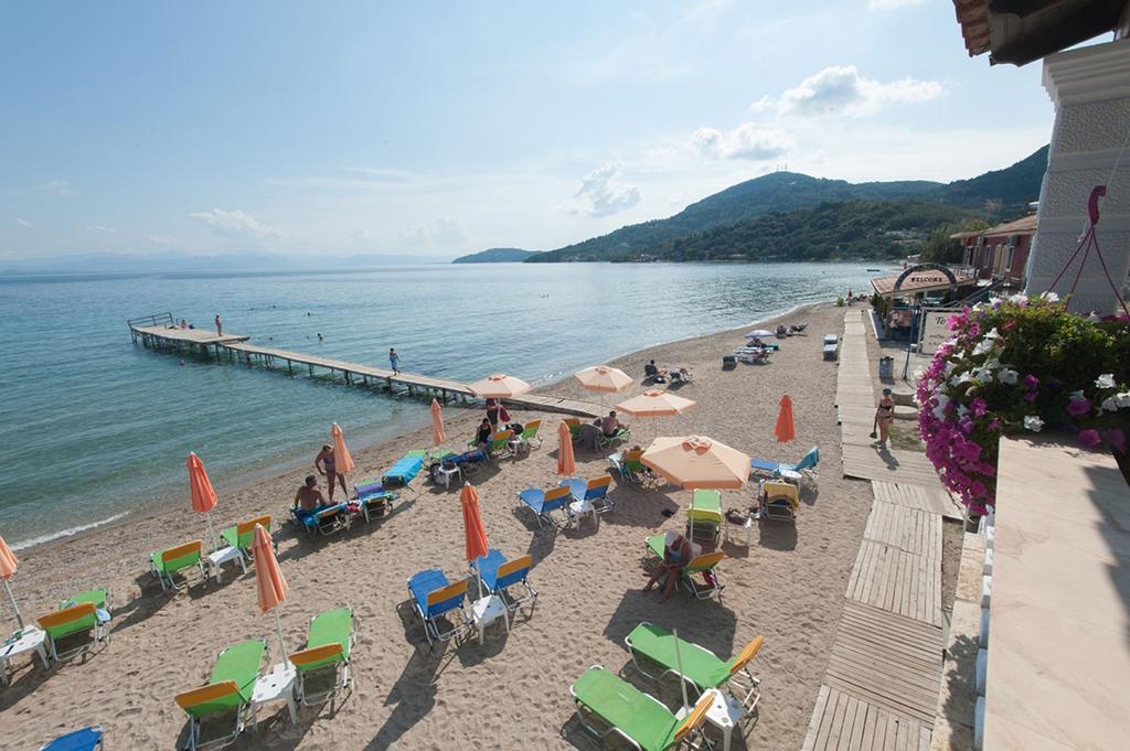 Sweet Memories Beach Houses Mesongi Exterior photo